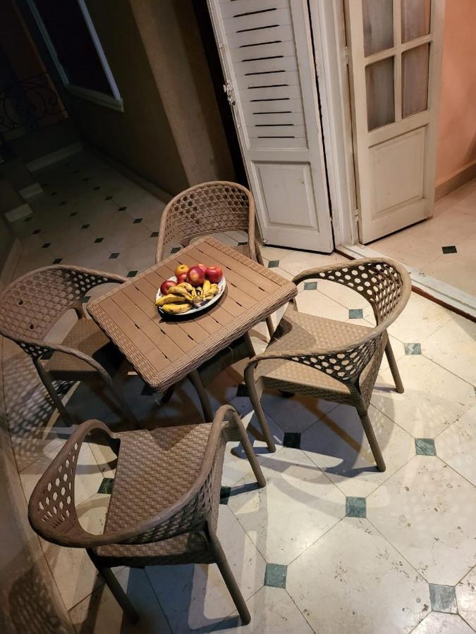 Hk Pyramids Guest House El El Cairo Exterior foto