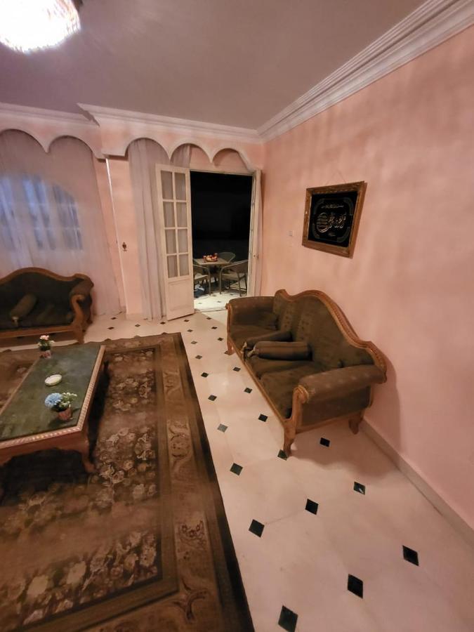 Hk Pyramids Guest House El El Cairo Exterior foto